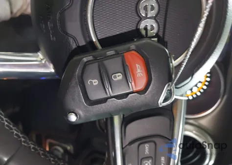 2023 Jeep Gladiator Overland 4X4 z USA, uszkodzony, nr VIN 1C6HJTFG9PL533535